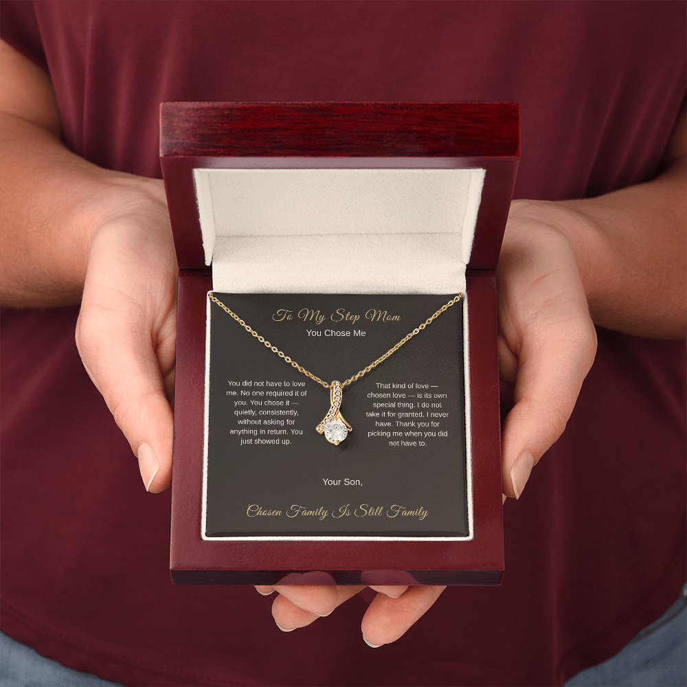 Bonus Mom Necklace – Chosen Family Gift for Stepmom - Golden Willow Emporium