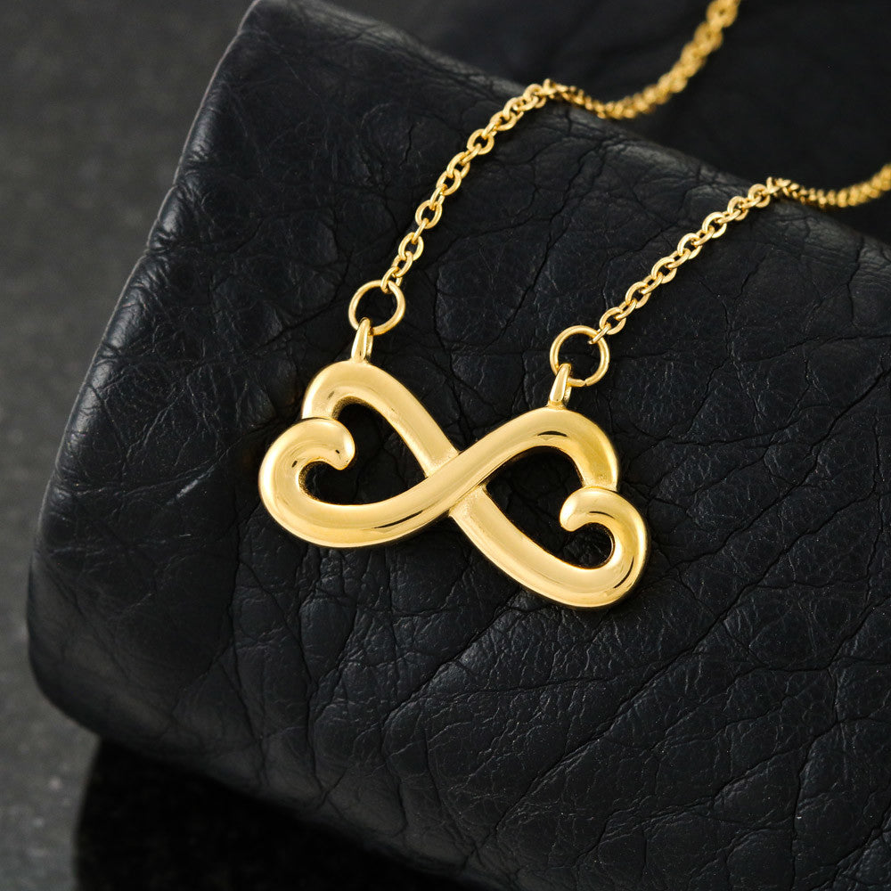I Love You Mom Necklace – Meaningful Mother's Day Gift - Golden Willow Emporium