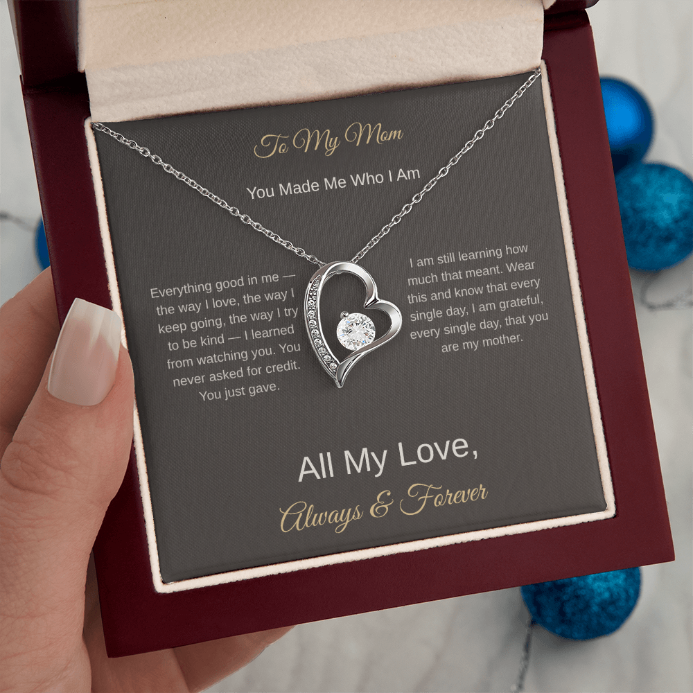To My Mom Necklace – Heartfelt Mother's Day Gift for Her - Golden Willow Emporium