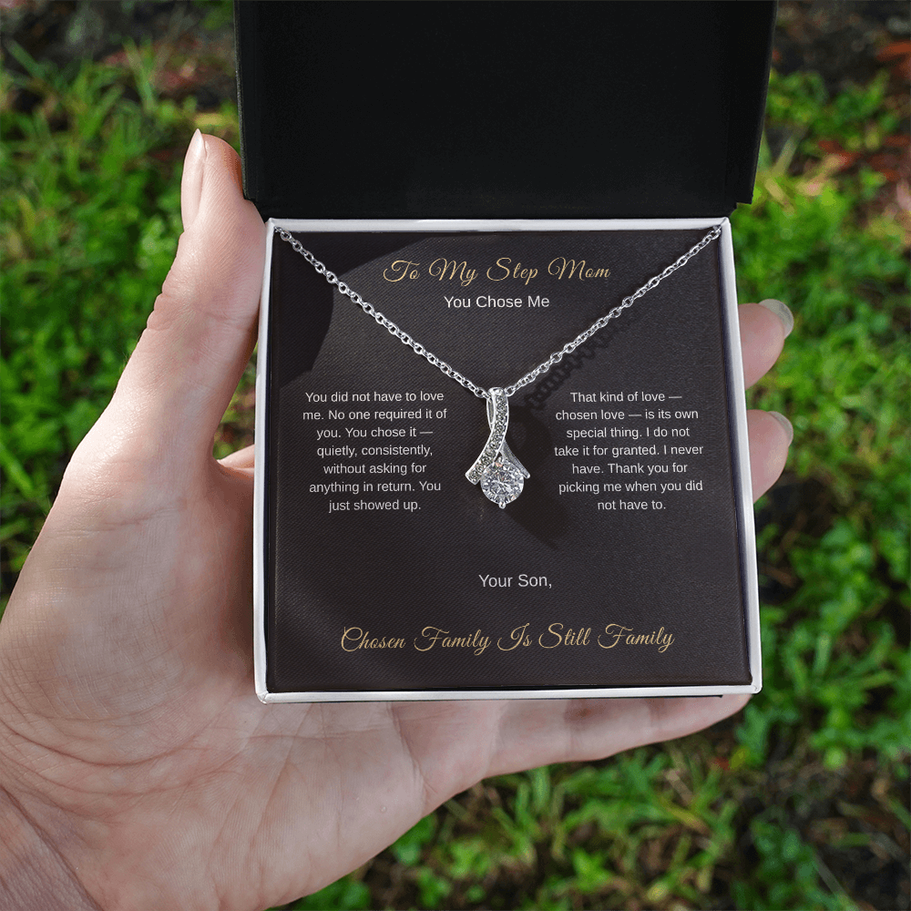 Bonus Mom Necklace – Chosen Family Gift for Stepmom - Golden Willow Emporium