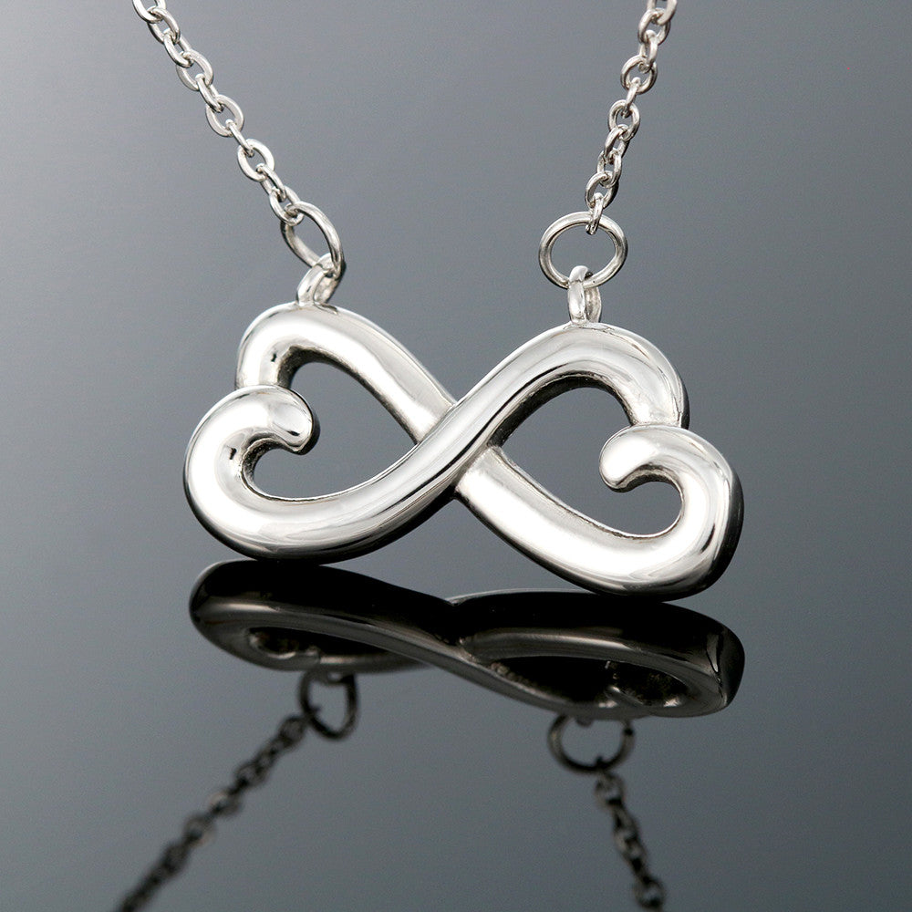 I Love You Mom Necklace – Meaningful Mother's Day Gift - Golden Willow Emporium