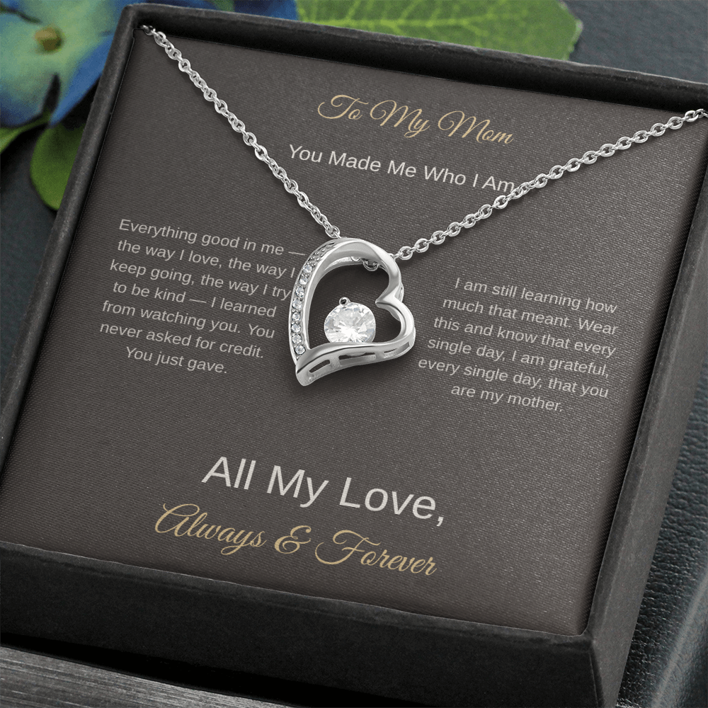 To My Mom Necklace – Heartfelt Mother's Day Gift for Her - Golden Willow Emporium